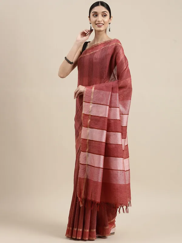 Pink_colour_Silk_Blend_Saree_for_Women