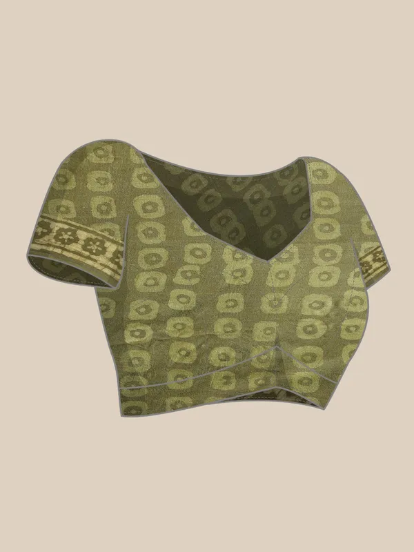 Green_colour_Silk_Blend_Saree_for_Women
