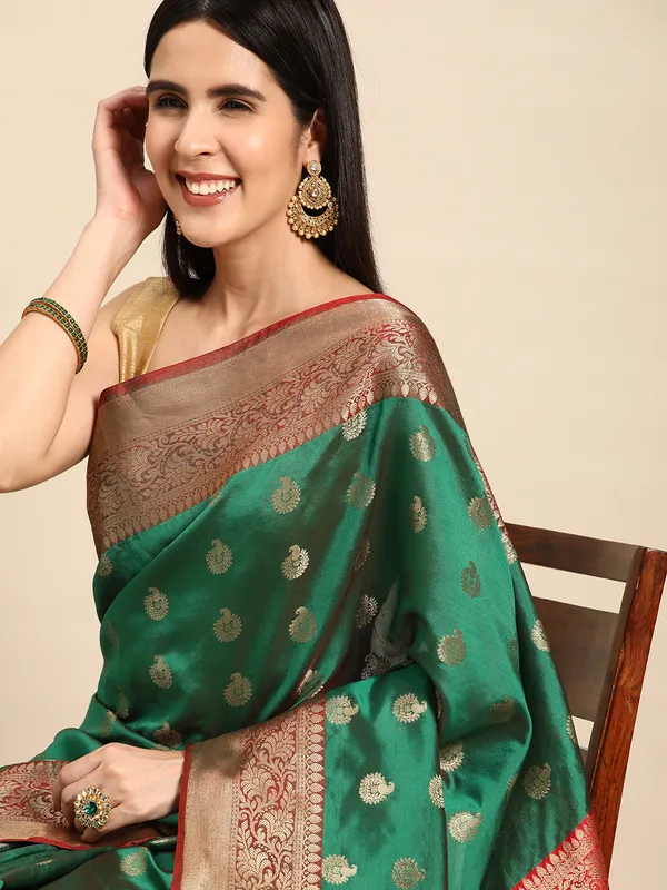 Green_colour_Silk_Blend_Saree_for_Women