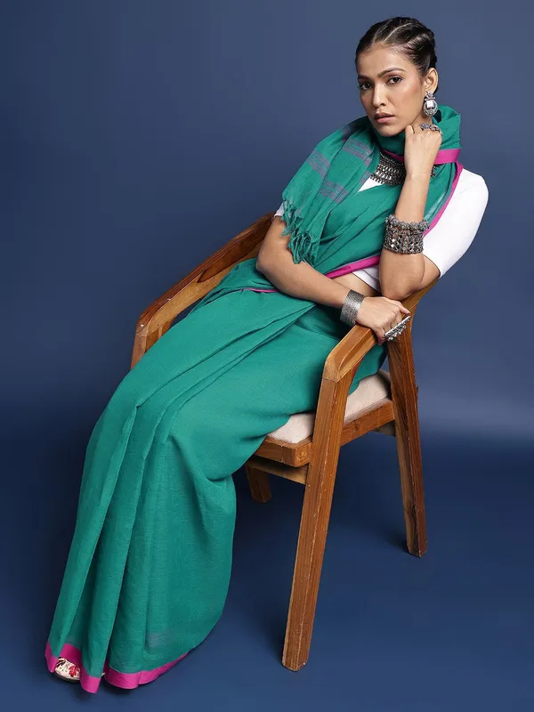 Blue_colour_Pure_Cotton_Saree_for_Women