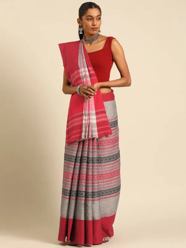 Grey_colour_Pure_Cotton_Saree_for_Women