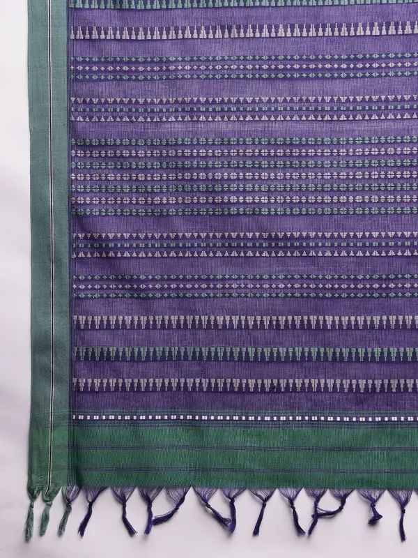 Green_colour_Pure_Cotton_Saree_for_Women