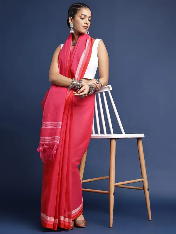Pink_colour_Pure_Cotton_Saree_for_Women