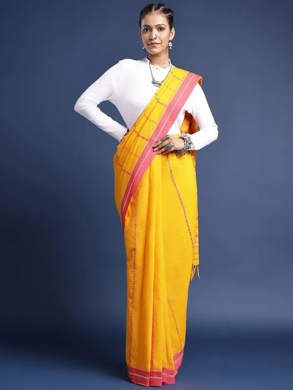 Yellow_colour_Pure_Cotton_Saree_for_Women