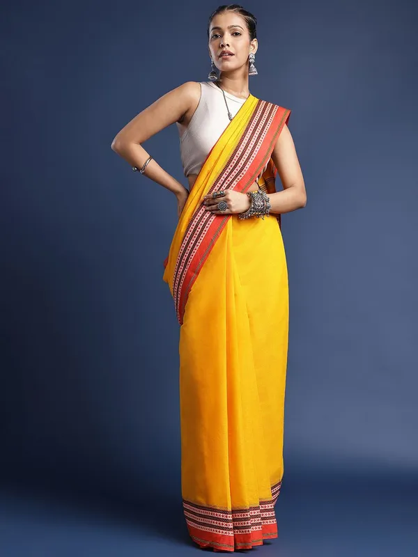 Yellow_colour_Pure_Cotton_Saree_for_Women