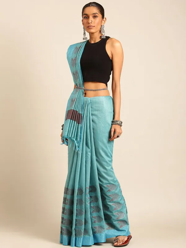 Blue_colour_Silk_Blend_Saree_for_Women