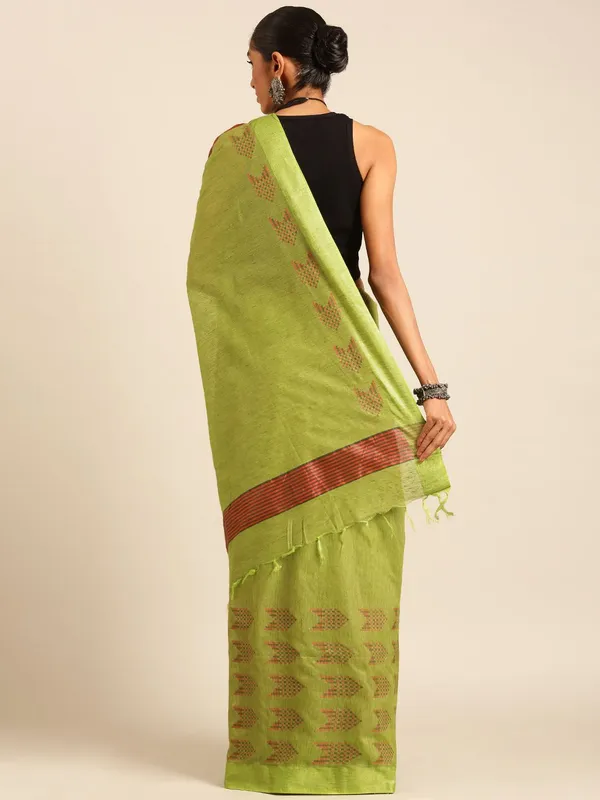 Green_colour_Silk_Blend_Saree_for_Women