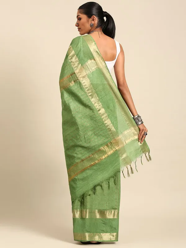 Green_colour_Silk_Blend_Saree_for_Women