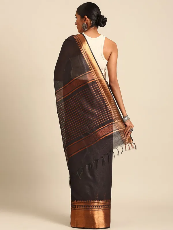 Black_colour_Silk_Blend_Saree_for_Women