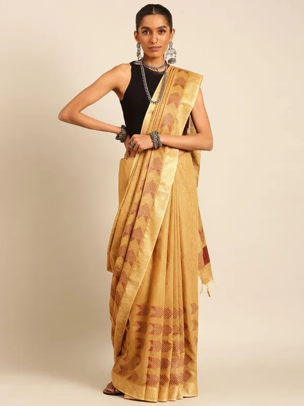 Brown_colour_Silk_Blend_Saree_for_Women