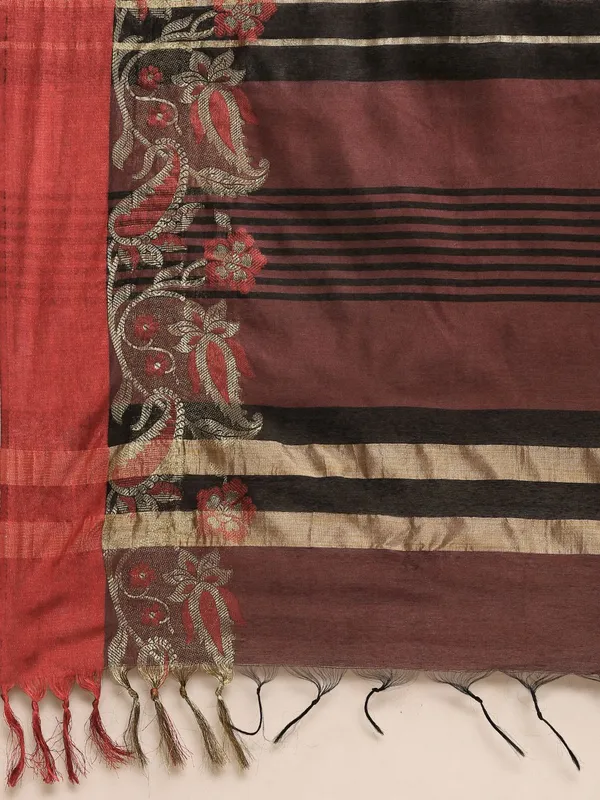 Brown_colour_Silk_Blend_Saree_for_Women