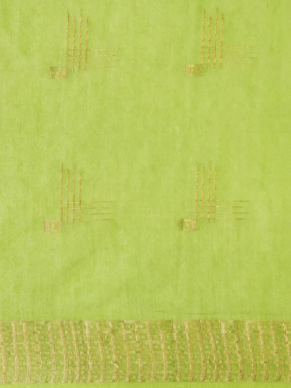 Green_colour_Silk_Blend_Saree_for_Women