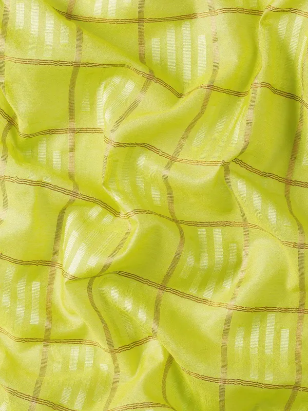 Green_colour_Silk_Blend_Saree_for_Women