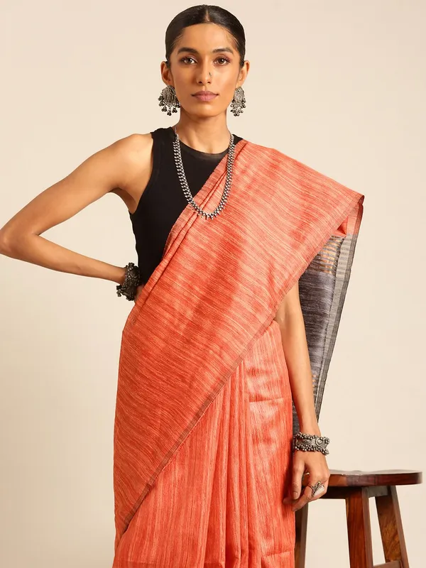 Peach_colour_Silk_Blend_Saree_for_Women