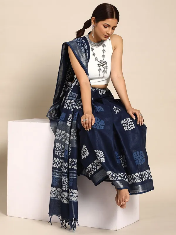 Navy_Blue_colour_Pure_Cotton_Saree_for_Women