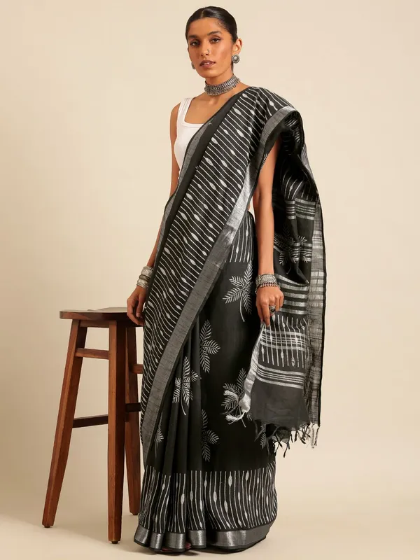 Black_colour_Pure_Cotton_Saree_for_Women