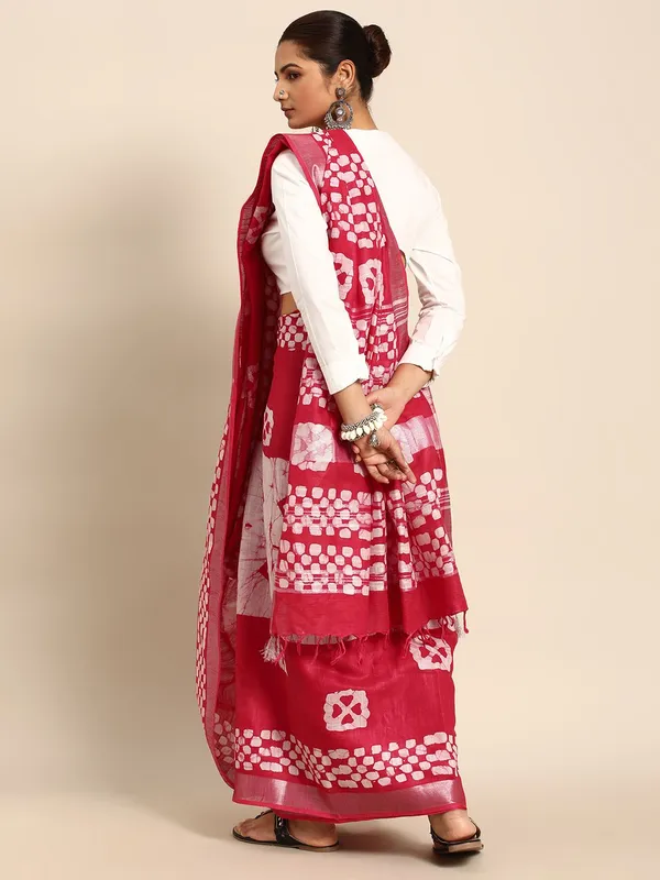 Pink_colour_Pure_Cotton_Saree_for_Women