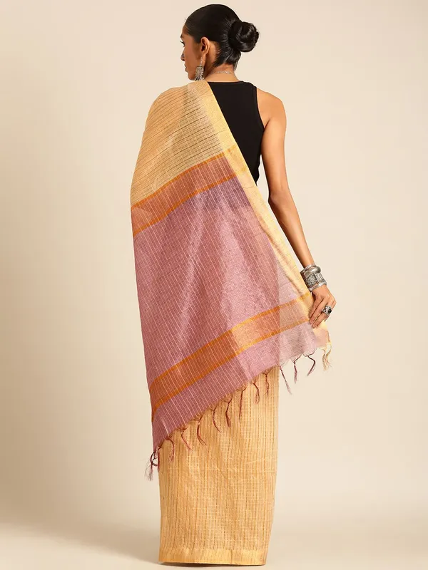 Beige_colour_Silk_Blend_Saree_for_Women