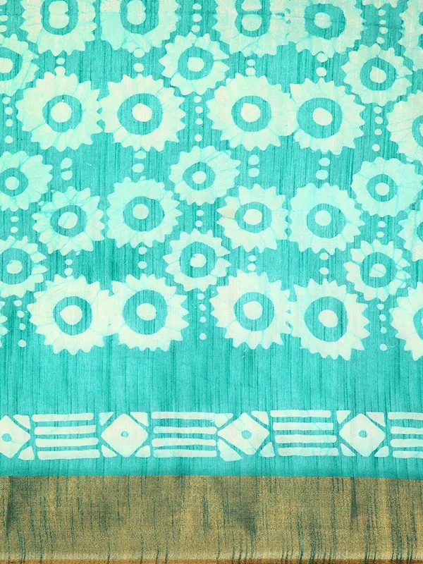 Sea_Green_colour_Silk_Blend_Saree_for_Women