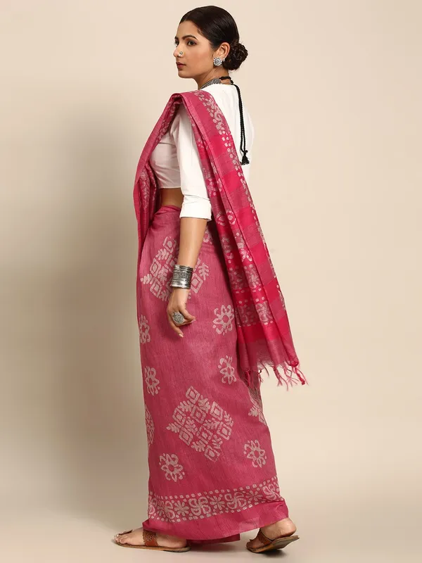 Pink_colour_Silk_Blend_Saree_for_Women