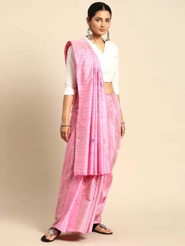 Pink_colour_Silk_Blend_Saree_for_Women