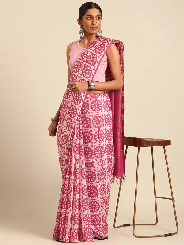 Pink_colour_Silk_Blend_Saree_for_Women