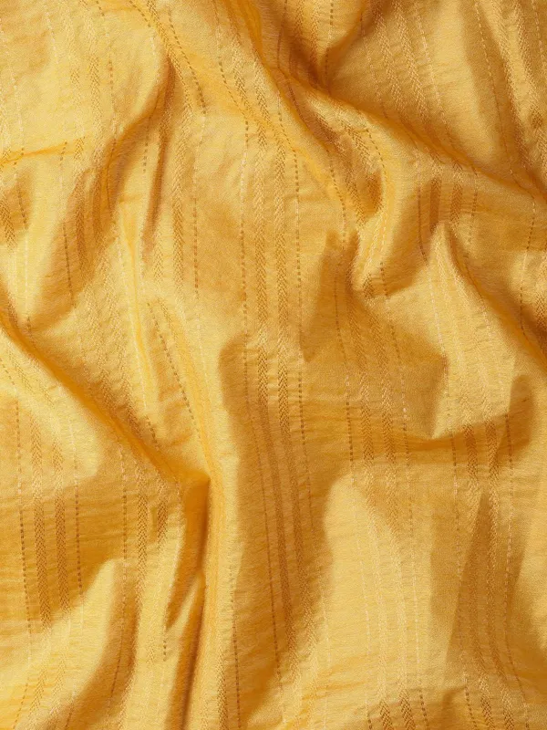 Yellow_colour_Silk_Blend_Saree_for_Women