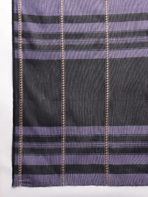 Blue_colour_Pure_Cotton_Saree_for_Women