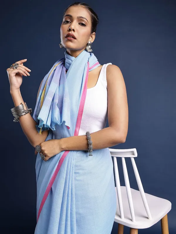 Blue_colour_Pure_Cotton_Saree_for_Women