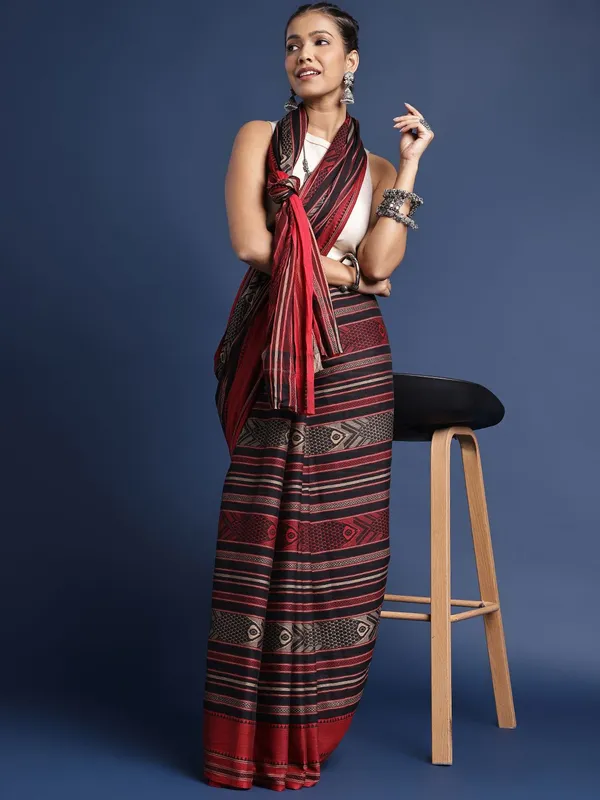Black_colour_Pure_Cotton_Saree_for_Women