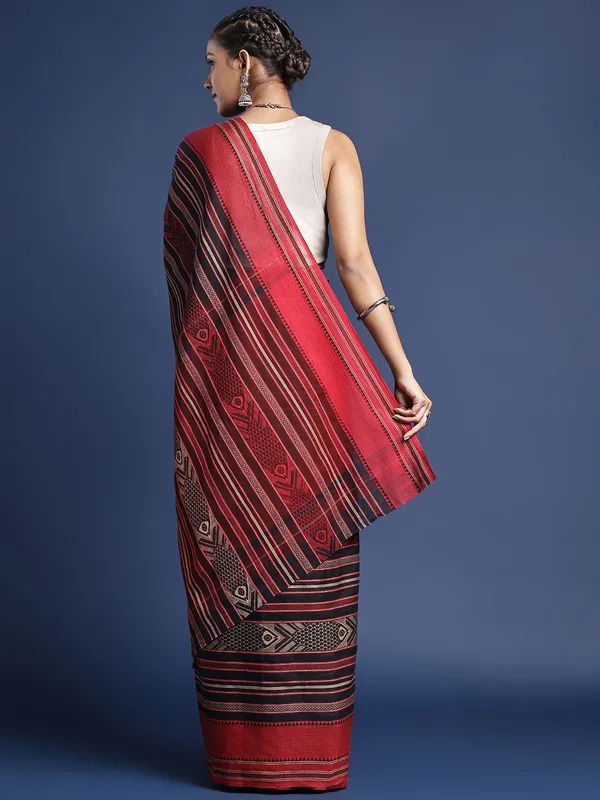 Black_colour_Pure_Cotton_Saree_for_Women