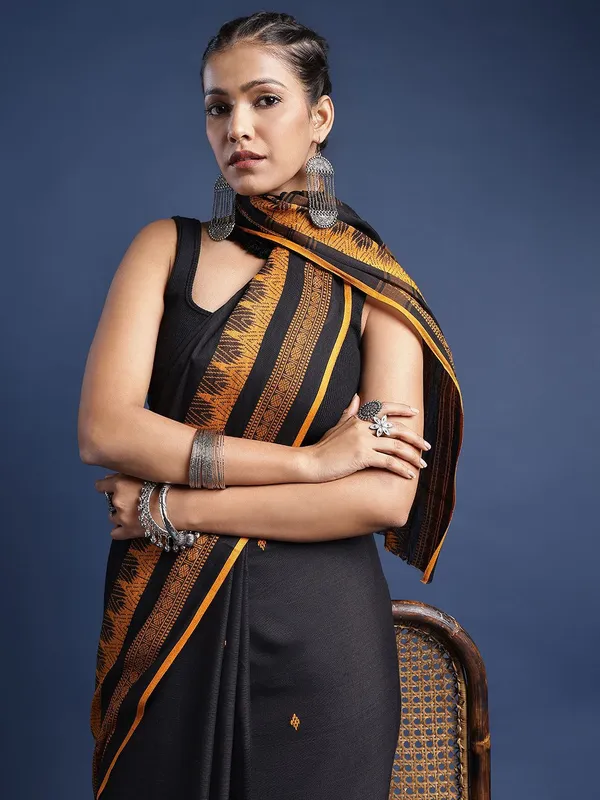 Black_colour_Pure_Cotton_Saree_for_Women