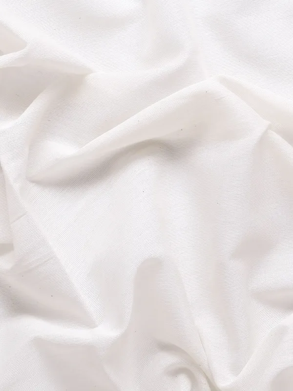 White_colour_Pure_Cotton_Saree_for_Women