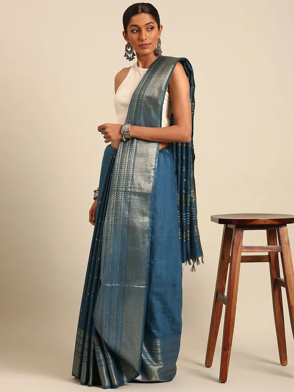 Navy_Blue_colour_Silk_Blend_Saree_for_Women