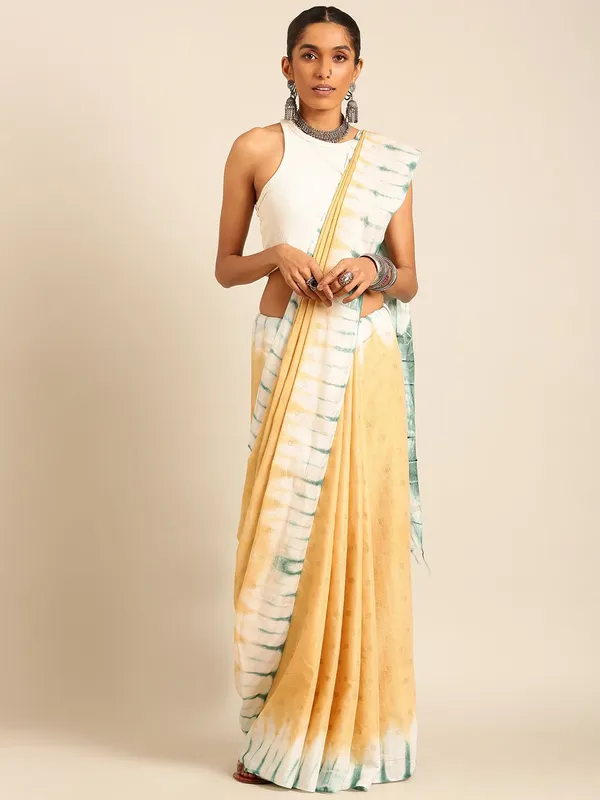 Cream_colour_Silk_Blend_Saree_for_Women