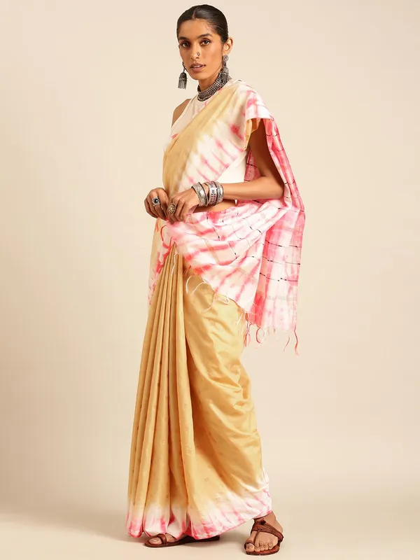 Cream_colour_Silk_Blend_Saree_for_Women