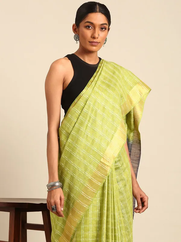 Lime_Green_colour_Silk_Blend_Saree_for_Women