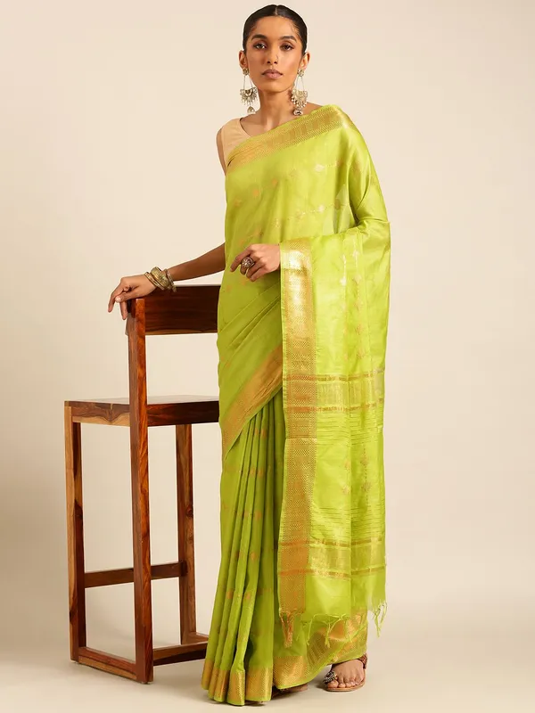 Green_colour_Silk_Blend_Saree_for_Women