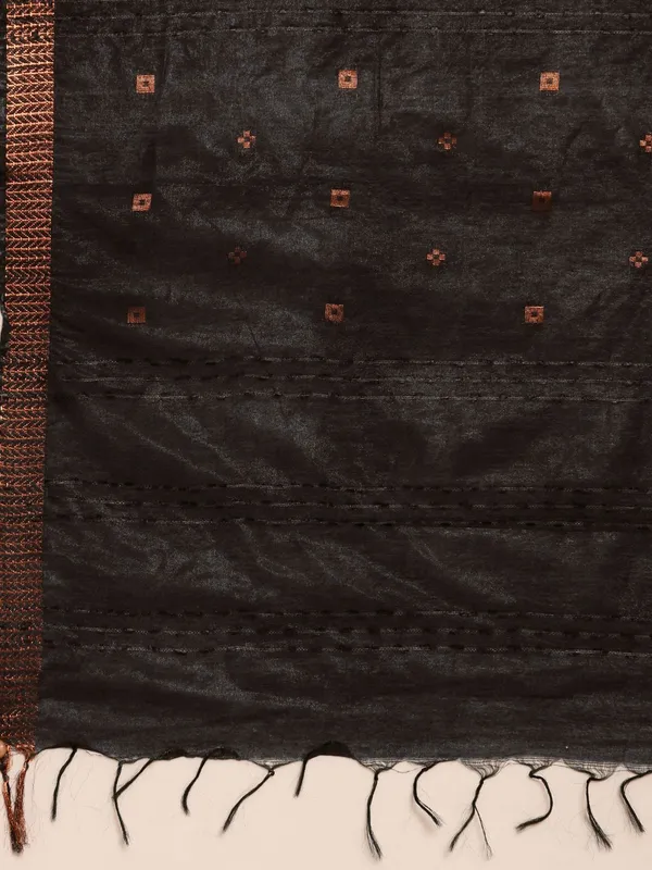 Black_colour_Silk_Blend_Saree_for_Women