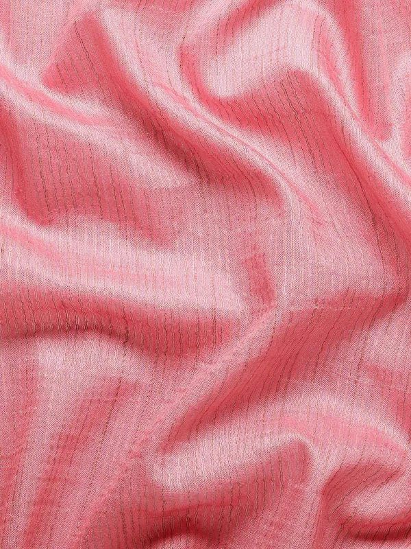 Pink_colour_Silk_Blend_Saree_for_Women