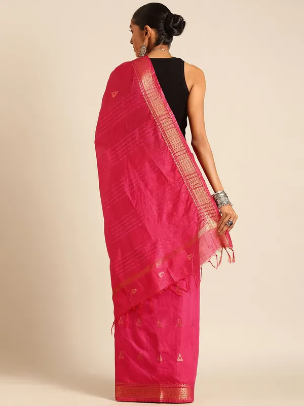 Pink_colour_Silk_Blend_Saree_for_Women