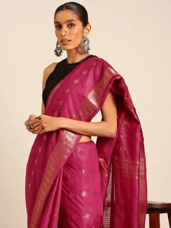Purple_colour_Silk_Blend_Saree_for_Women