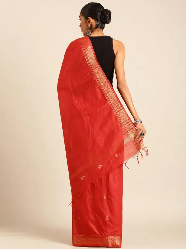 Red_colour_Silk_Blend_Saree_for_Women
