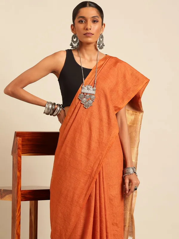 Orange_colour_Viscose_Rayon_Saree_for_Women