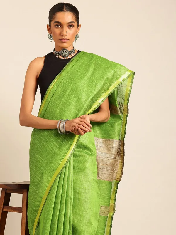 Green_colour_Silk_Blend_Saree_for_Women