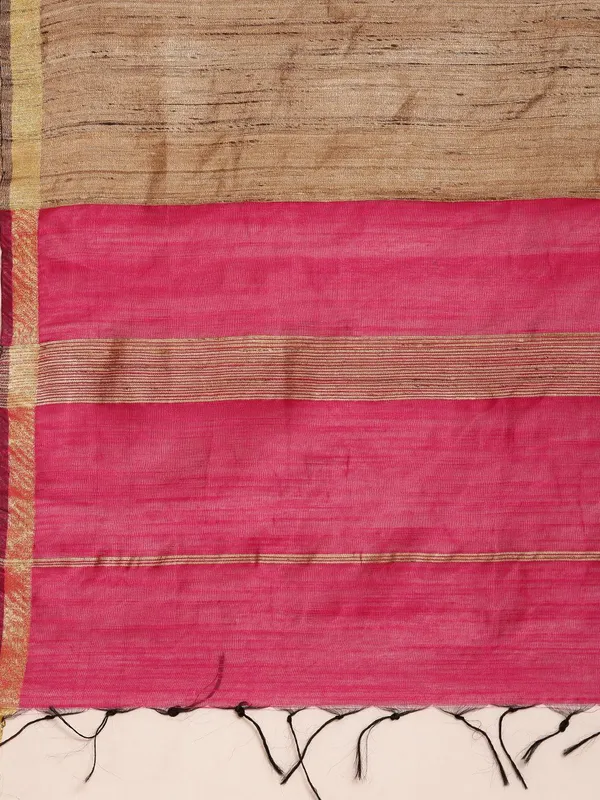Pink_colour_Silk_Blend_Saree_for_Women