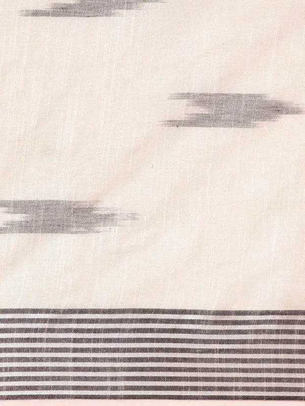 White_colour_Linen_Blend_Saree_for_Women