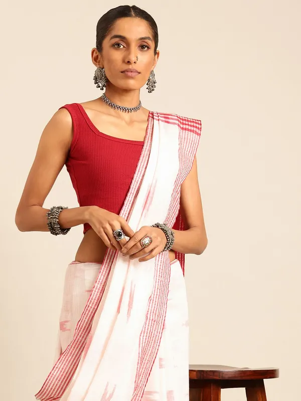 White_colour_Linen_Blend_Saree_for_Women