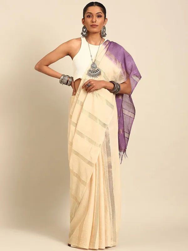 Beige_colour_Silk_Blend_Saree_for_Women