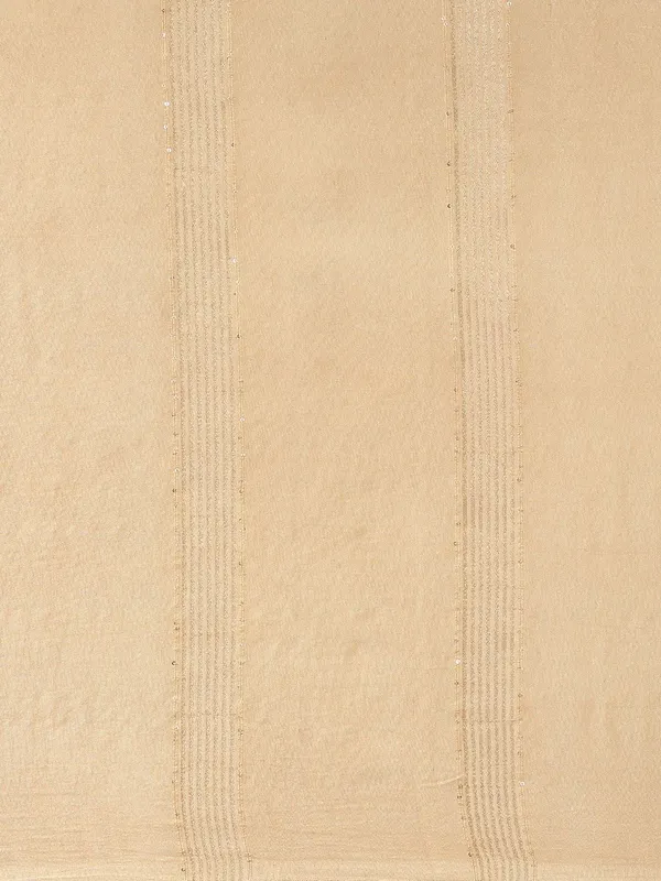 Beige_colour_Silk_Blend_Saree_for_Women